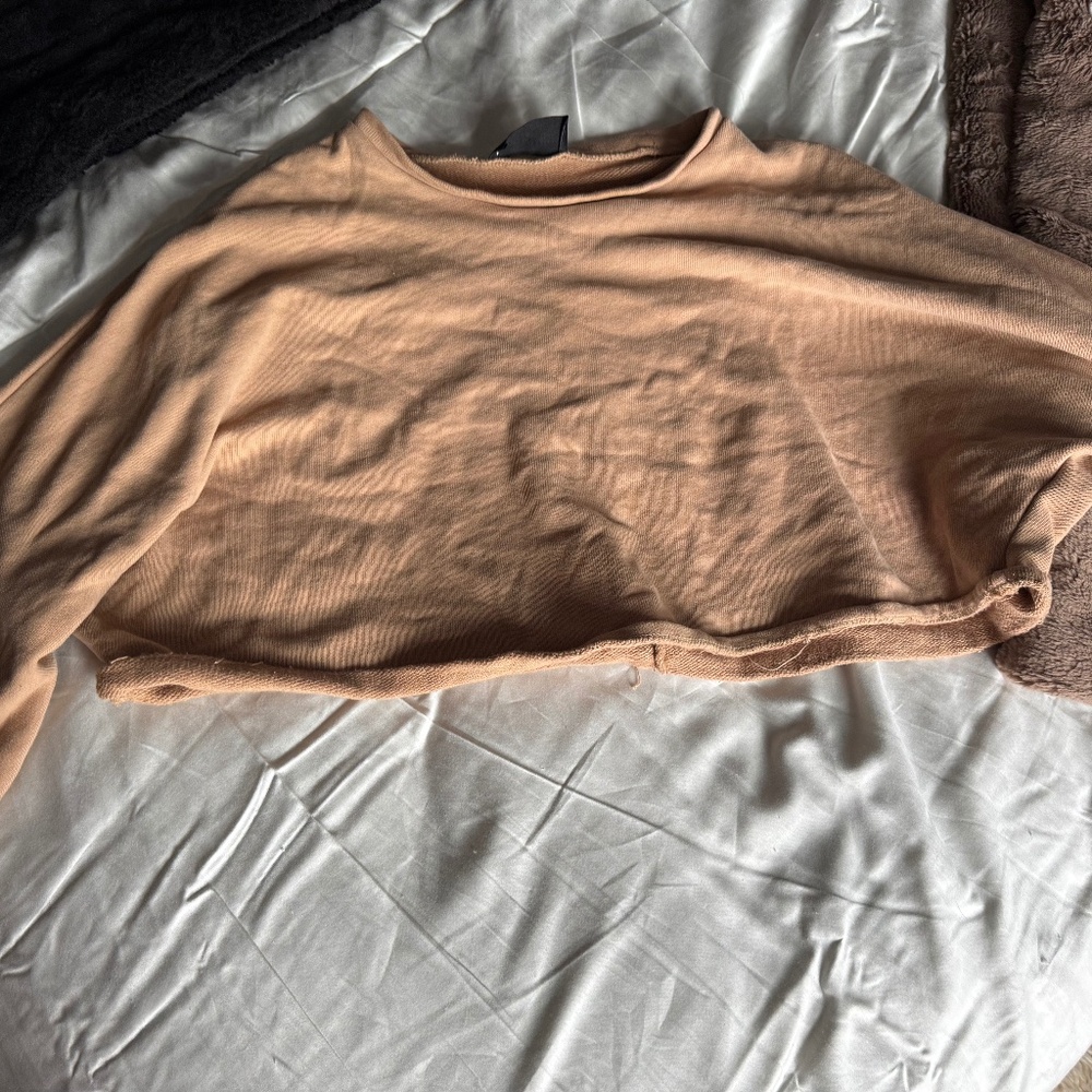 Kittenish crop top